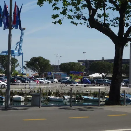 Apartamento With Wifi - 13227 Rijeka